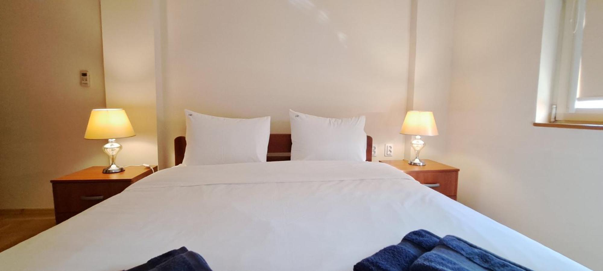 Golden Delight Central Apartment Скопие Екстериор снимка